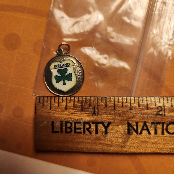 Ireland Sterling Charm/pendant - Picture 3 of 3